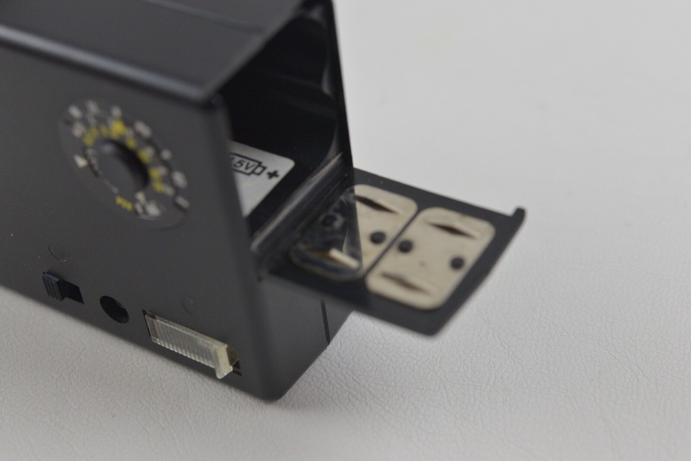 Rollei Rolleiflex E19BC Flash Unit Working!