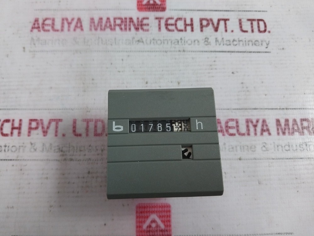 Bauser 629 631 Hour Meter 10-80VDC