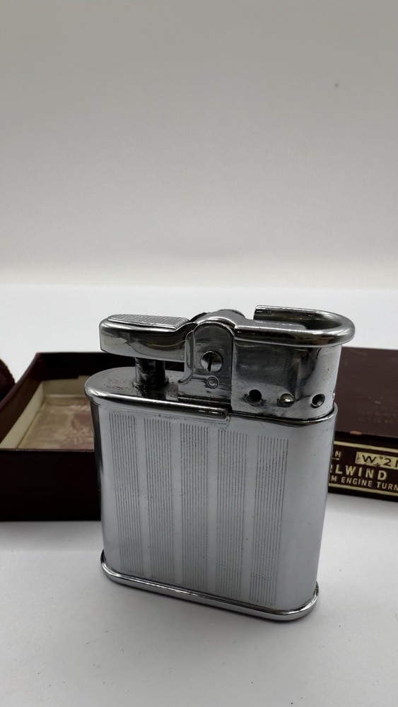 Vintage Ronson Whirlwind W213,Chromium Engine Turned,Original Box,Mint Condition