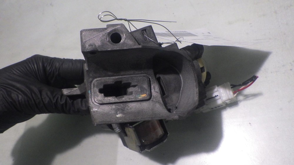 15 MITSUBISHI MIRAGE Ignition W/Key