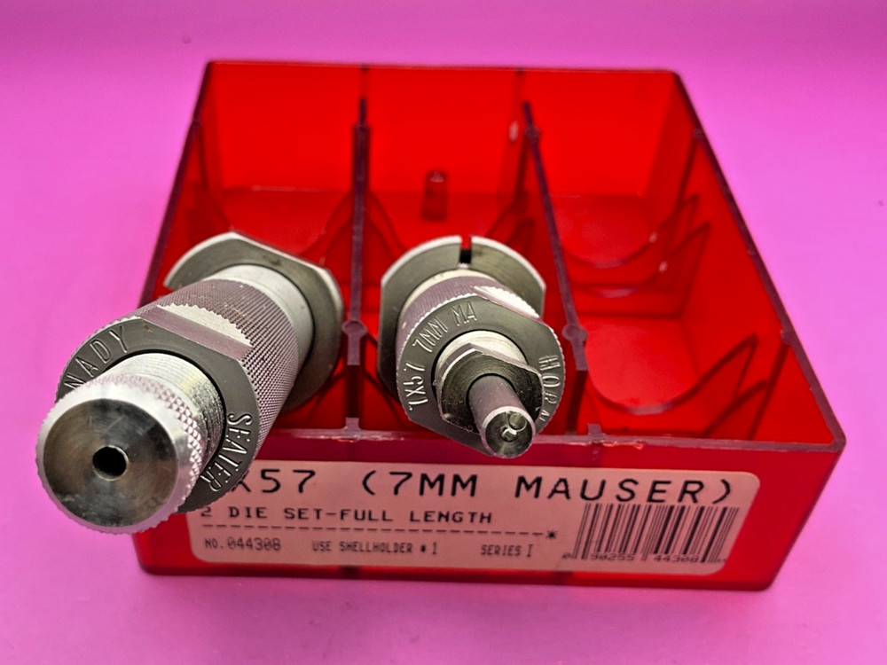 HORNADY RELOADING DIES 7X57 7MM RIFLE (#43)