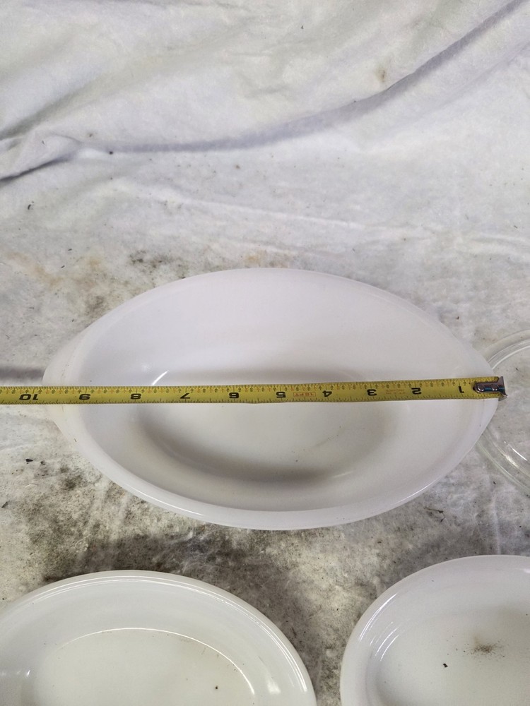 Glass bake 3 Pc Set. Needs Cleaned. See Pics