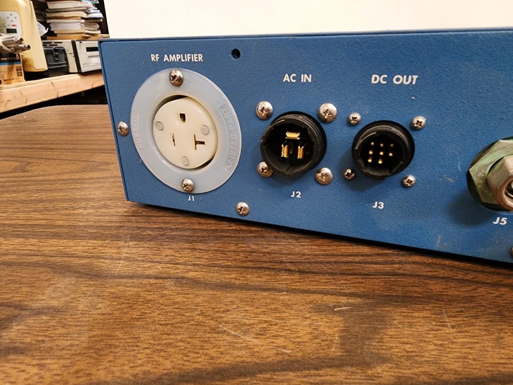 Verteq Process Systems ST800-C2-E4 RF Amplifier Working Surplus