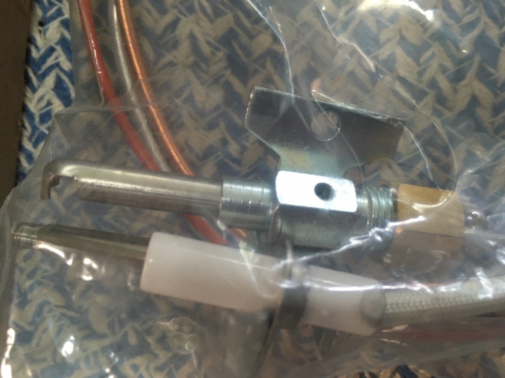 SP20075 Pilot and Igniter Assembly Replacement for Natural Gas Water Heater, Com