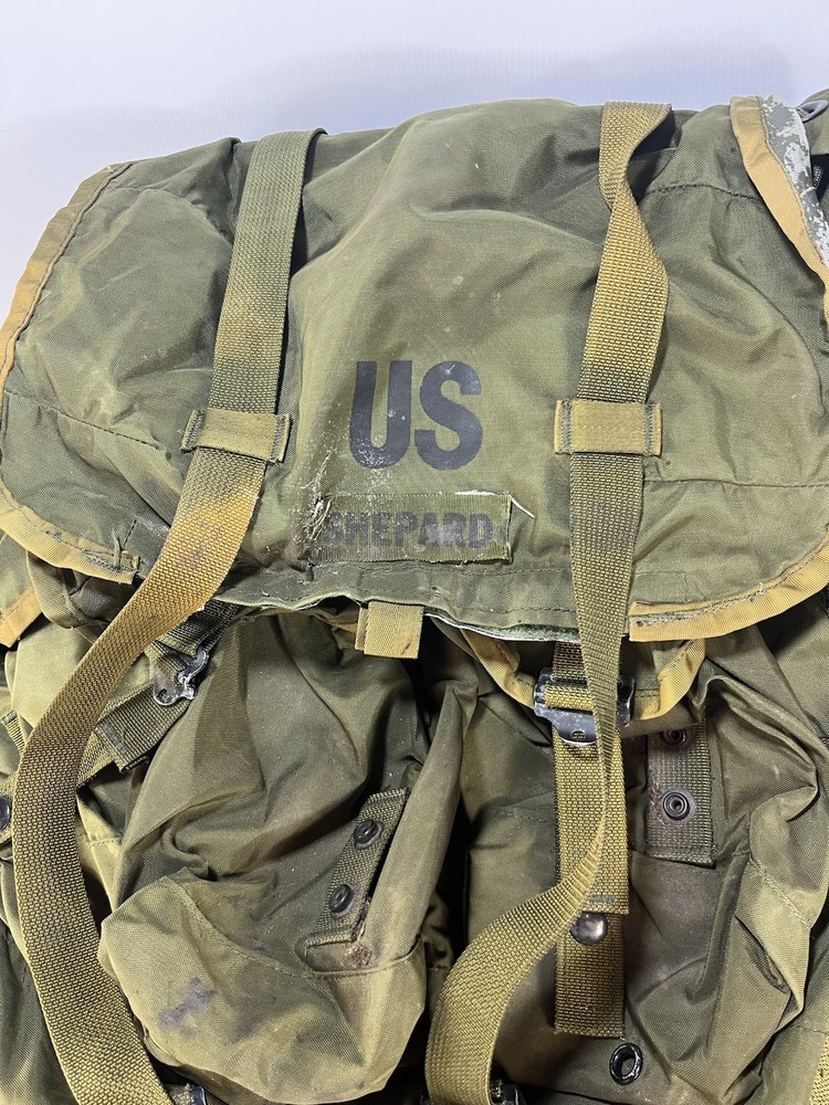 Vintage US Army Field Pack Combat LC-1 Medium Alice Backpack with Frame & Strap