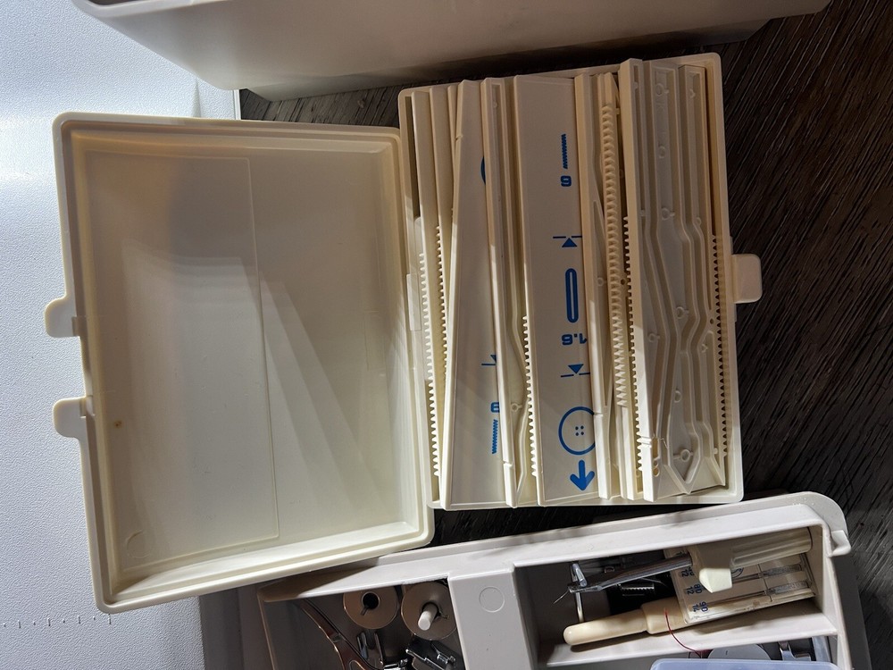 riccar super stretch 303 Sewing Machine