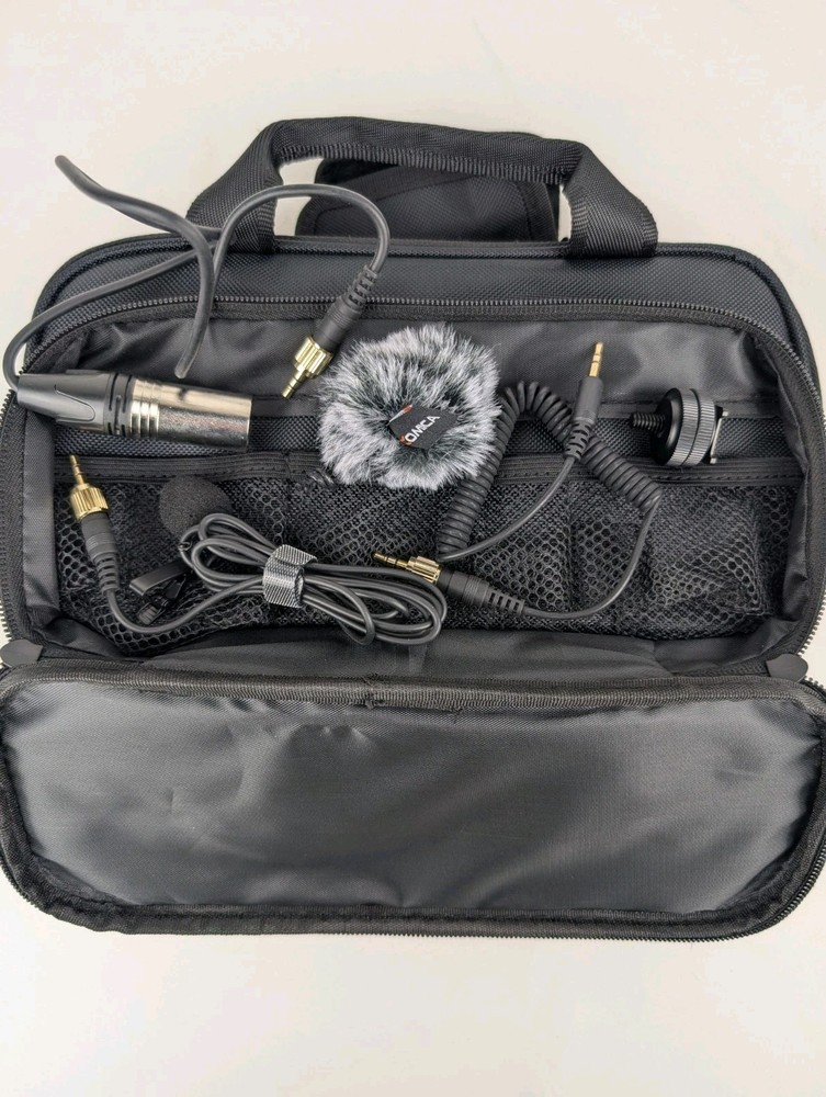 COMICA CVM-WM100 - Wireless Lavalier Lapel Microphone Transmitter Receiver