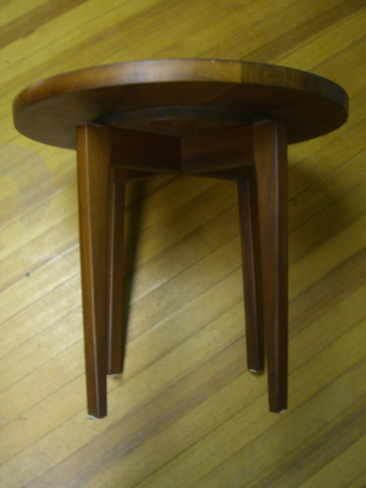 Mid -Century Edward Axel Roffman 24" round coffee table