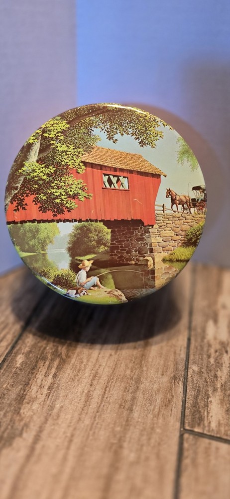 Americana Covered Bridge Tin