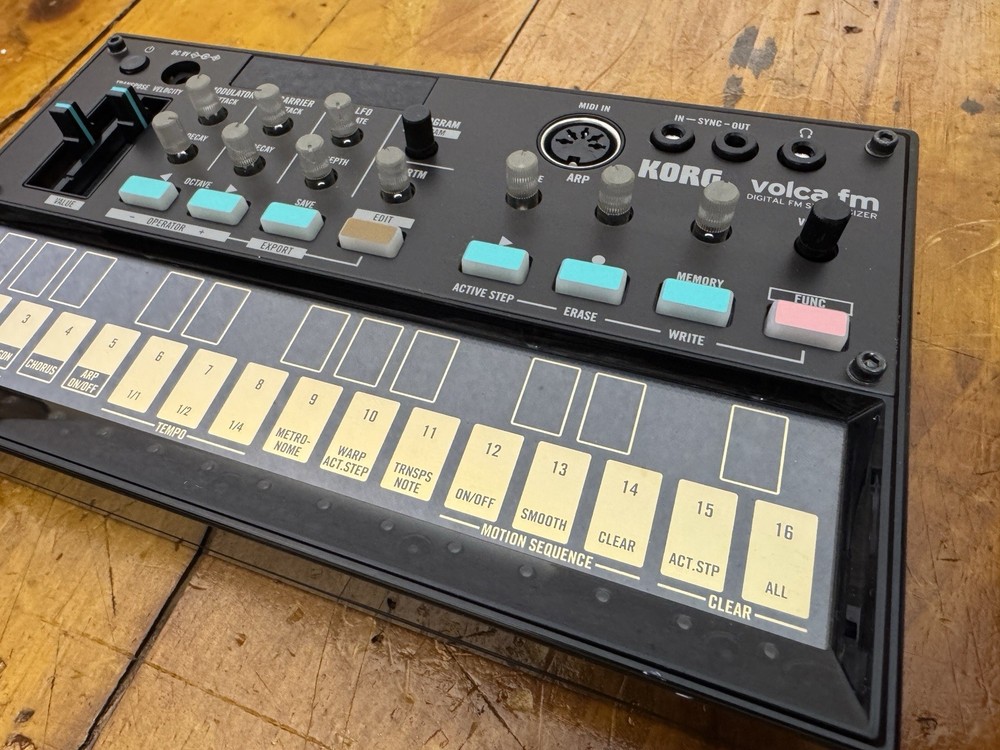 Korg Volca FM Digital Synthesizer