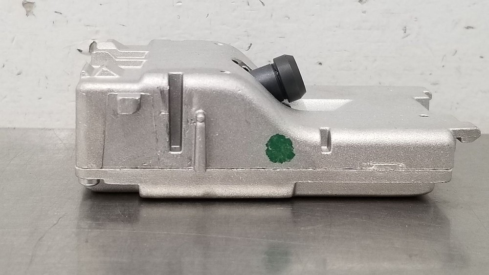 19 GMC SIERRA DENALI 1500 FRONT FACING CAMERA WINDSHIELD MOUNTED 84626331