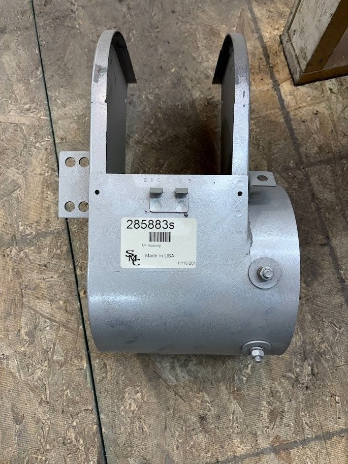 285883S Housing For Massey Ferguson
