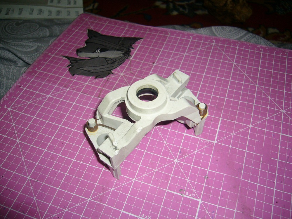 Brush Holder Bracket assembly, Waring WSB Blender, GREAT used condition