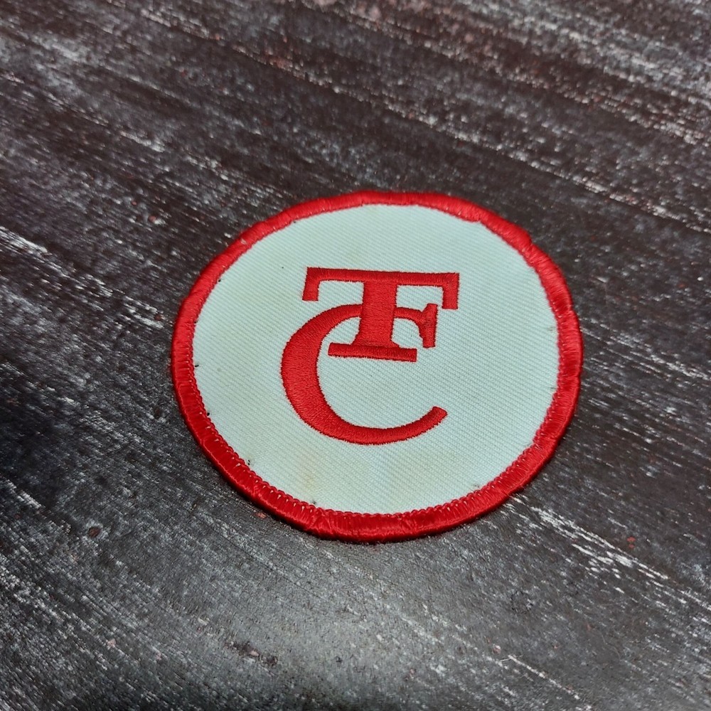 Vintage Red & White Thomas Center Muzzle Embroidered Patch