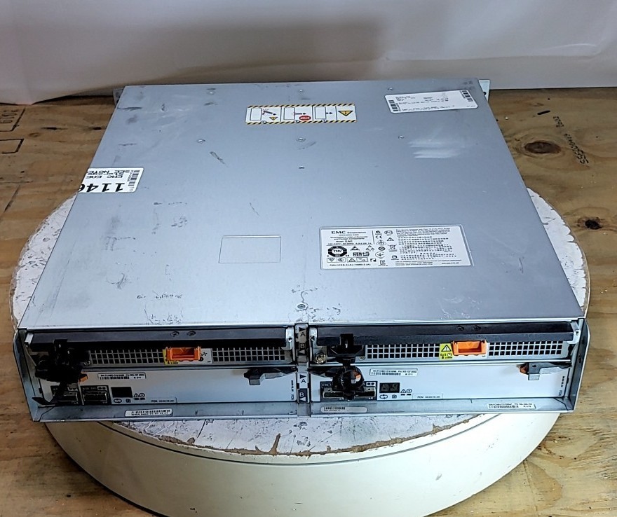 EMC EAE 12-Bay Storage Array SEE NOTES