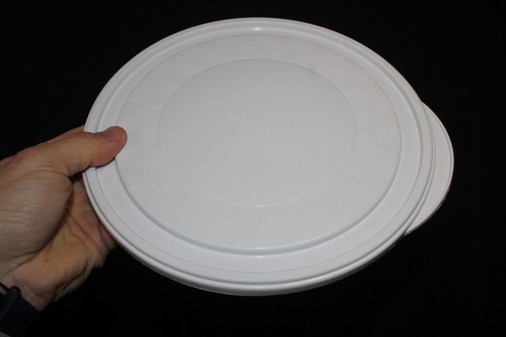 GENUINE Pampered Chef Replacement Storage Bowl Lid ONLY! 9 5/8" diameter EUC!