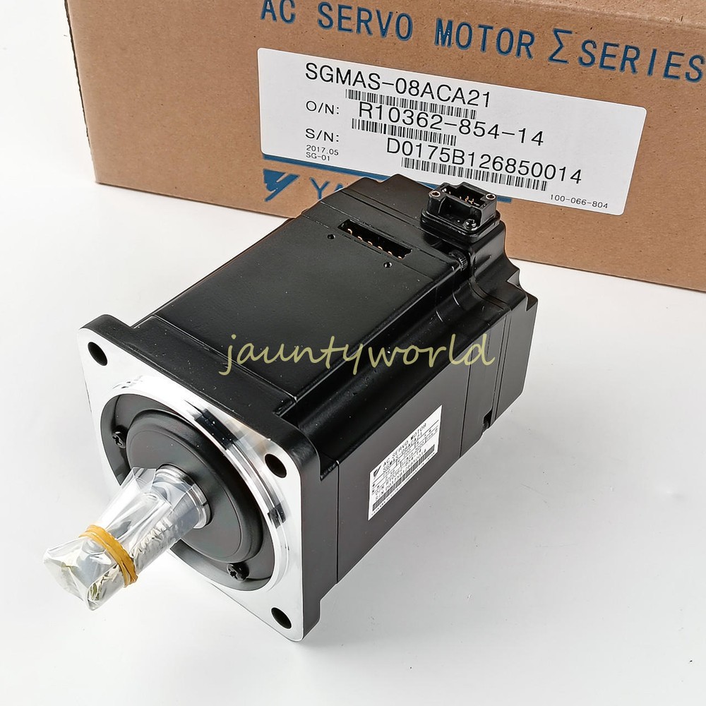 1PCS NEW YASKAWA SERVO MOTOR SGMAS-08ACA21