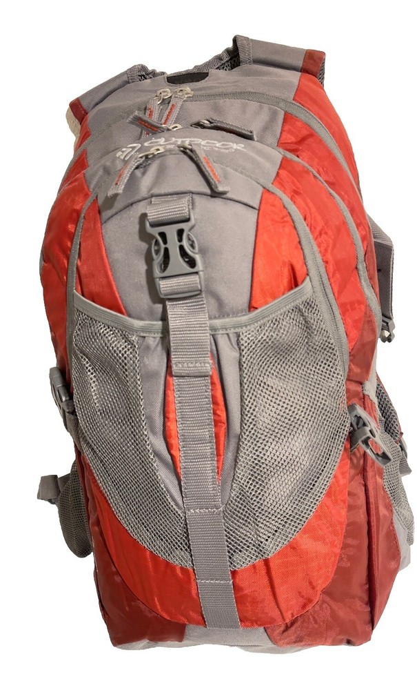 Outdoor Products Vortex 8.0 Backpack (25 L)