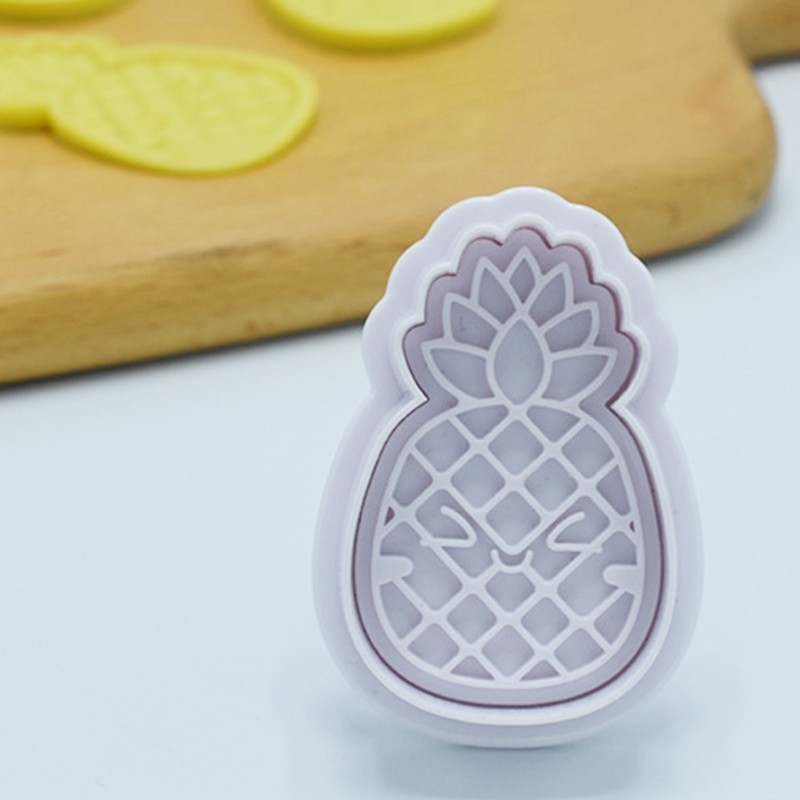 3D Pineapple Shape Kitchen Baking Mold Plastic Cake Decorating Tools Mold