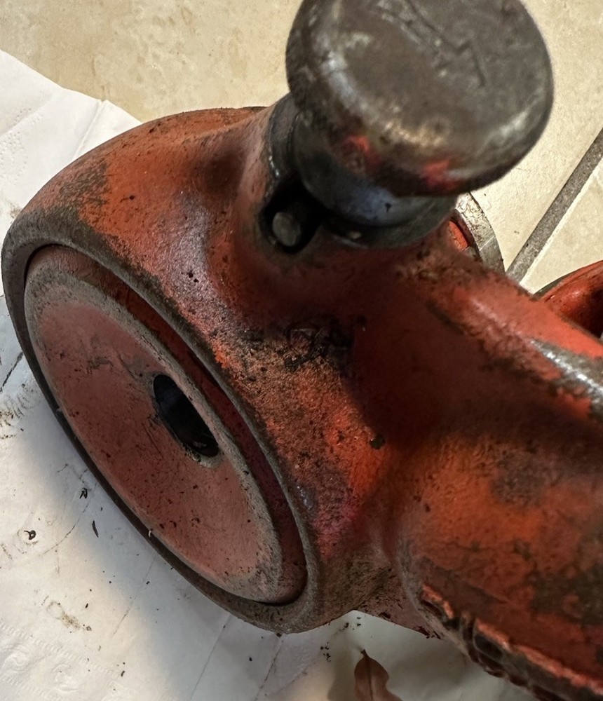 RIDGID 1/2 MANUAL PIPE THREADER HEAD