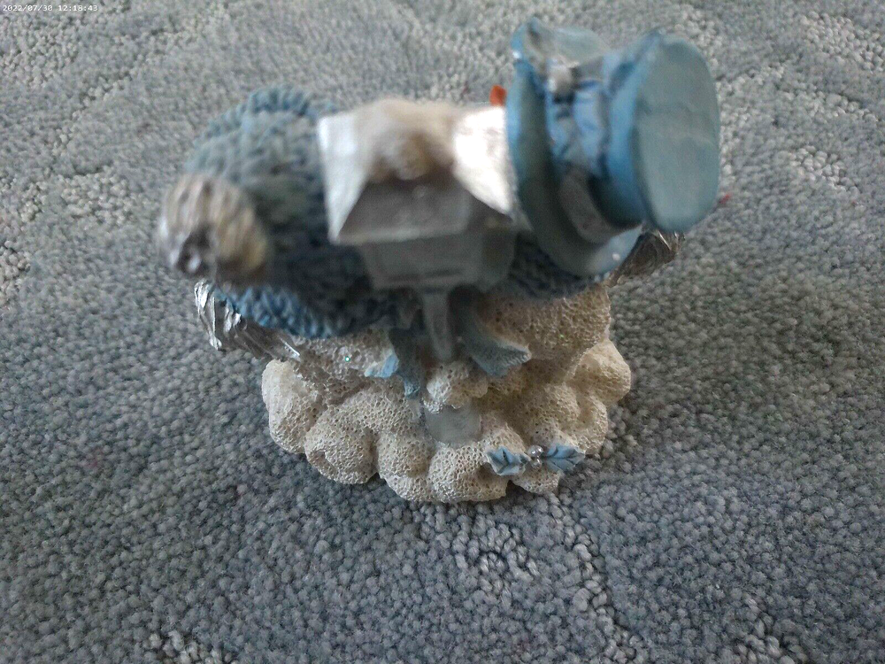 3.75"H FIGURINE