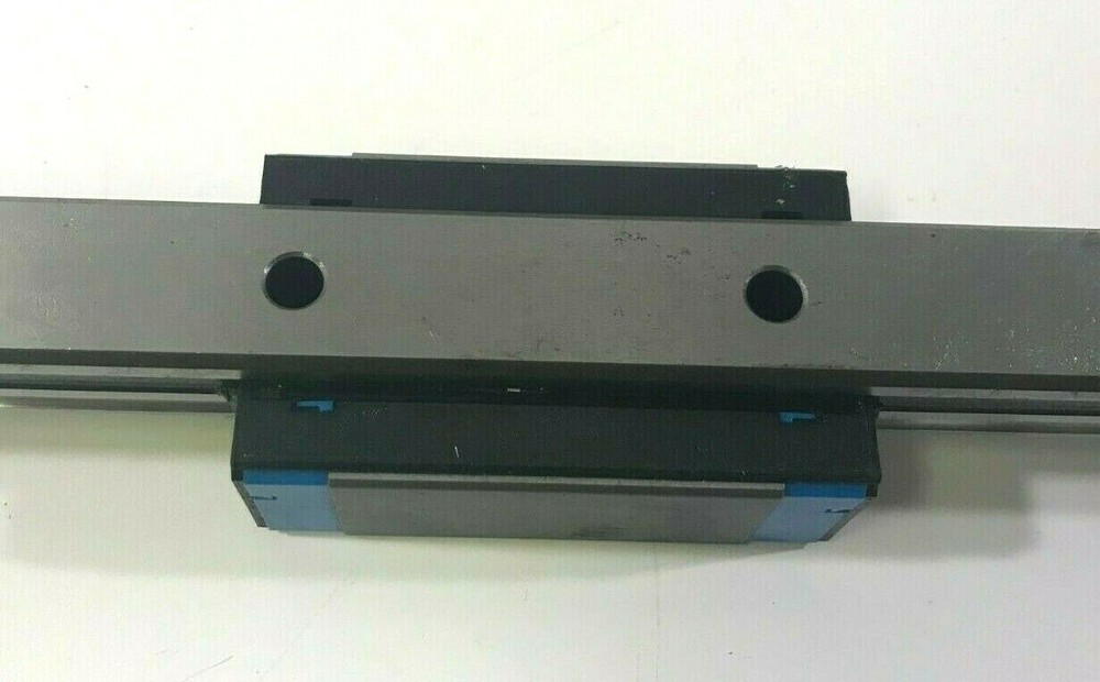 IKO HS2 MES25 Linear Roller Bearing/IKO LWE Monorail Guide System 18"