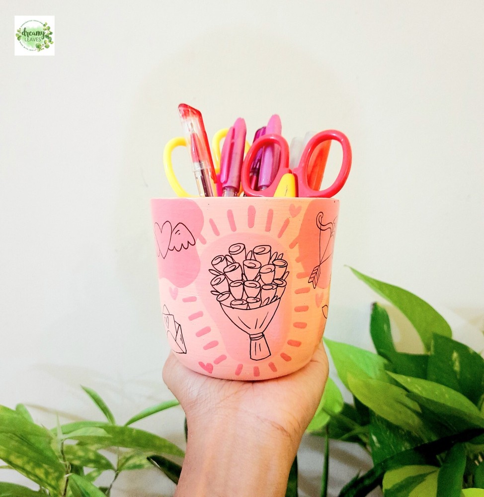Customizable Pen Holder – Perfect Gift for Her, Lover, or Special Someone