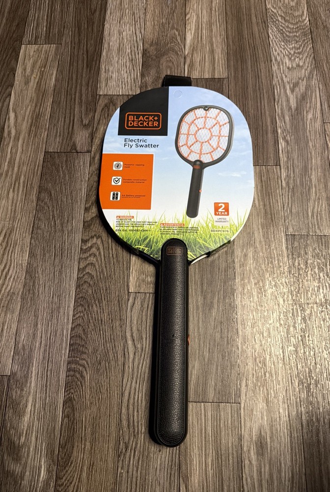 Black+Decker Bug Zapper Racket Electric Fly Swatter Harmless to Humans NEW