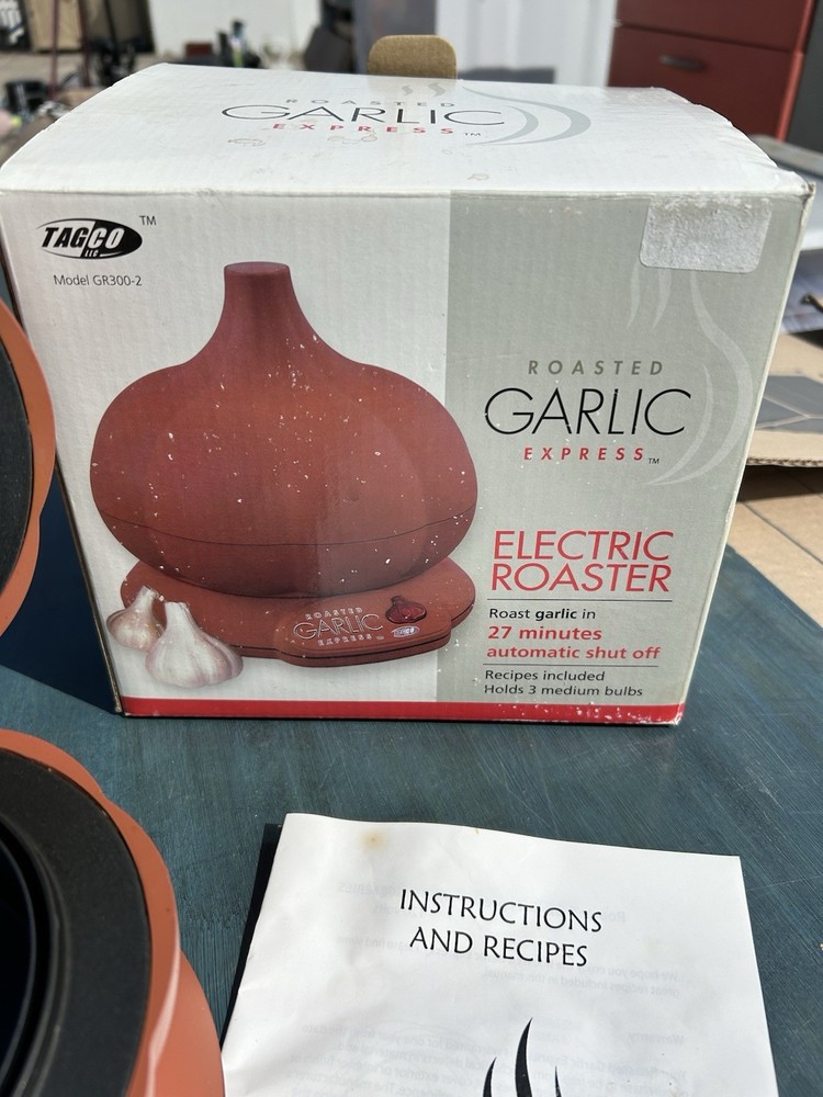 Roasted Garlic Express TagCo Electric Roaster Model GR300-2