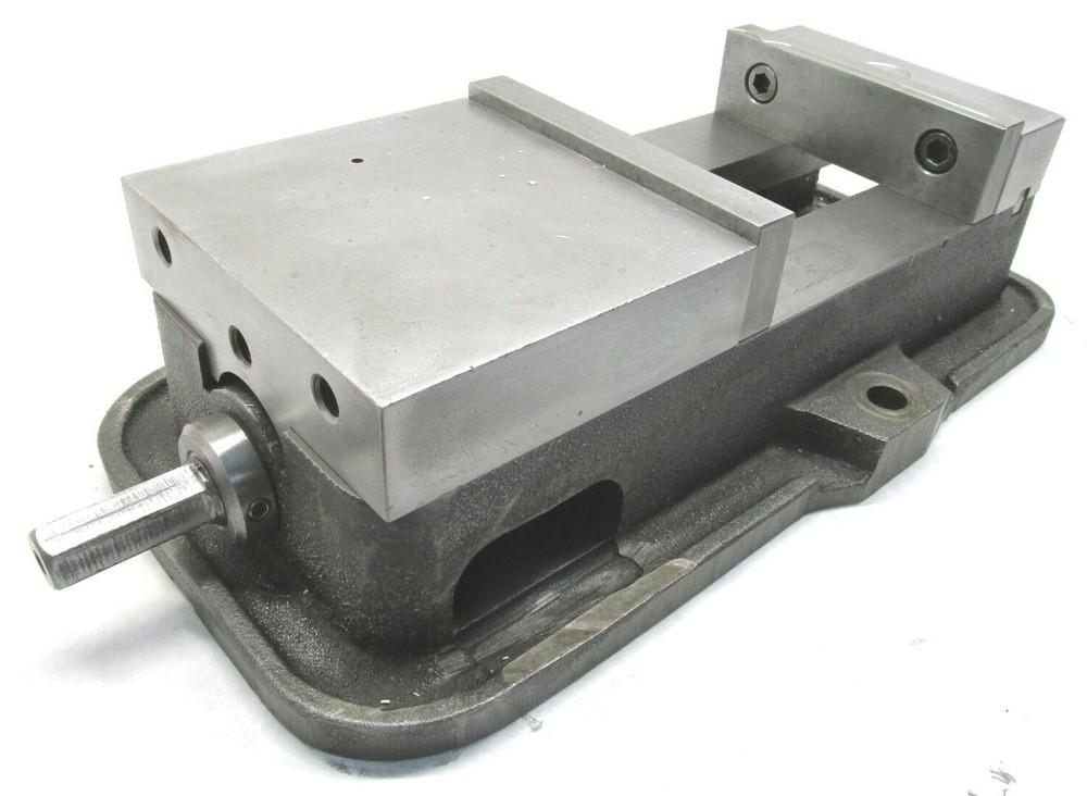 KURT ANGLOCK 6" MILLING MACHINE VISE w/ JAWS & HANDLE - #D60