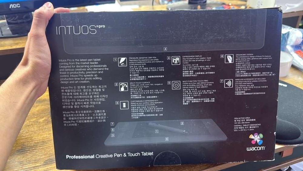 Wacom Intuos Pro Digital Graphic Drawing Tablet for Mac or PC, Small (PTH451)