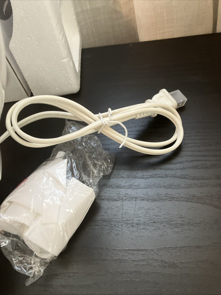 NIB Hostess Cup Cakes Maker Non Stick Baking Iron