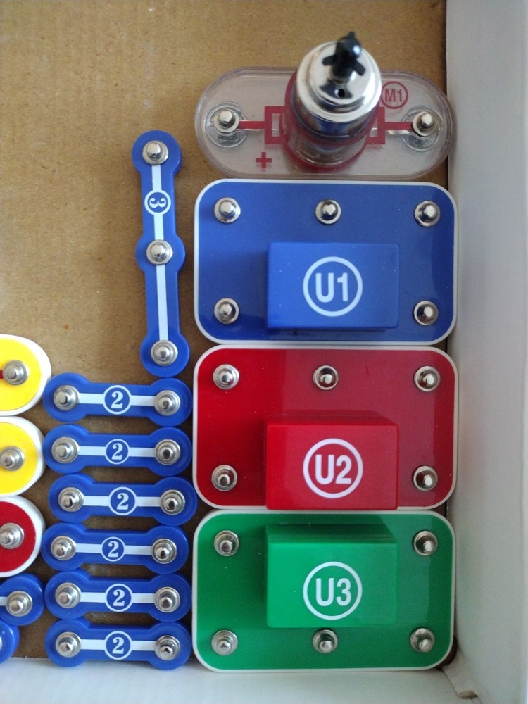 Snap Circuit Electronics Learning Kit Components Educational STEM Toy Pieces