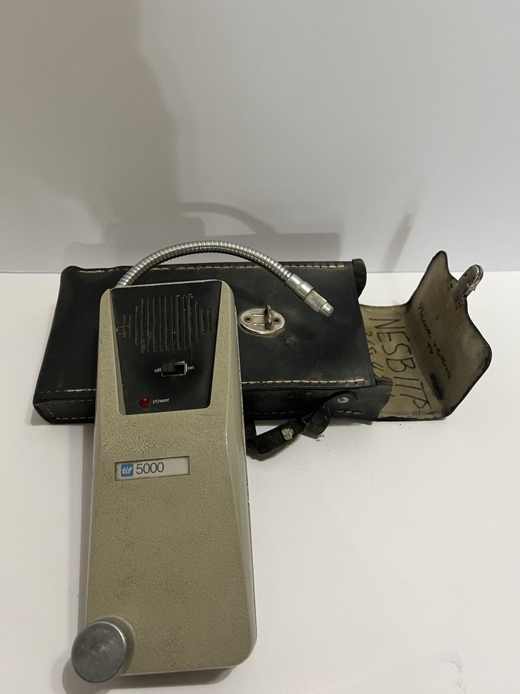 TIF 5000 Automatic Halogen Detector Leak with Pouch 5000