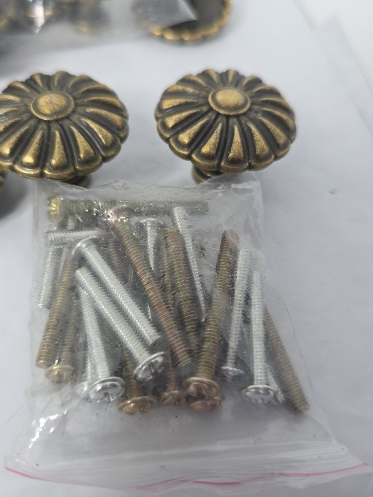 Vintage Dresser Knobs, Antique Bronze Drawer Knobs Pull Handles, 1.34...(12 Pk)