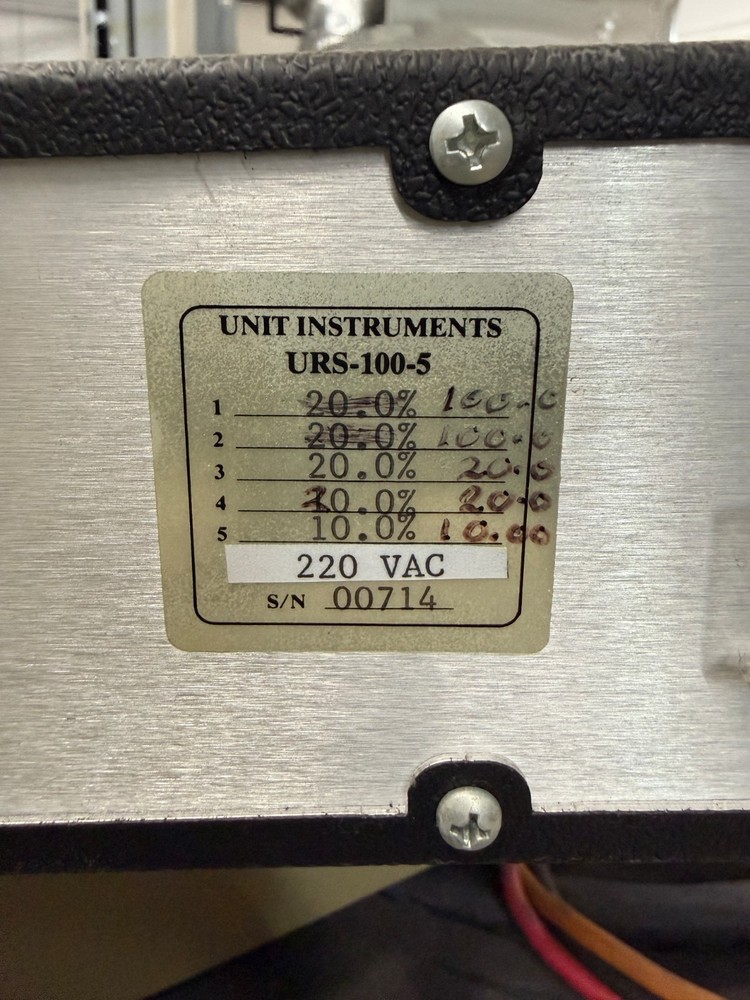 Unit Instruments URS-100-5 Gas Flow Controller