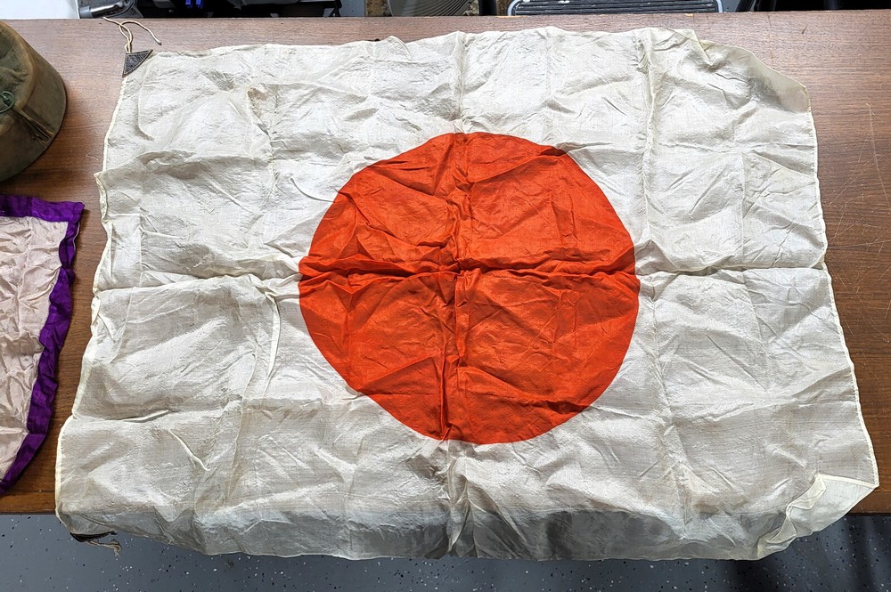 Vintage WWII Japan Flag and Case
