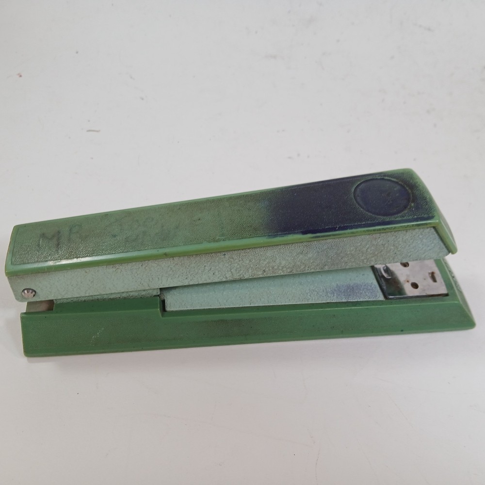 Vintage Avocado Green BOSTITCH STAPLER MODEL B III