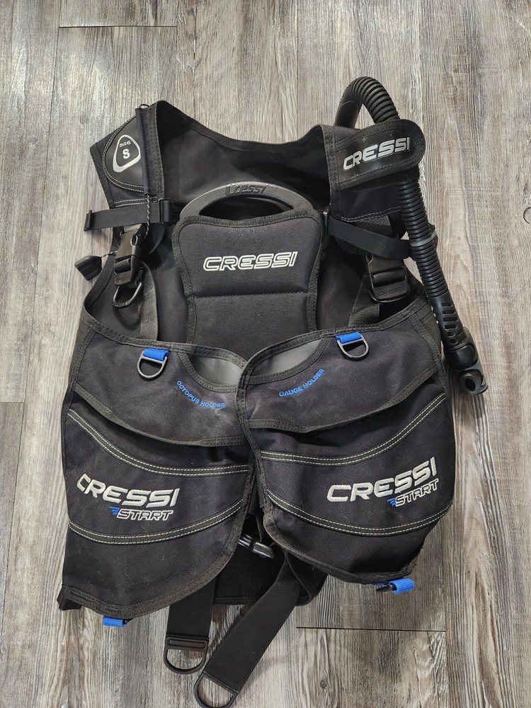 Cressi Start Scuba BCD - Size Small - Starter BCD
