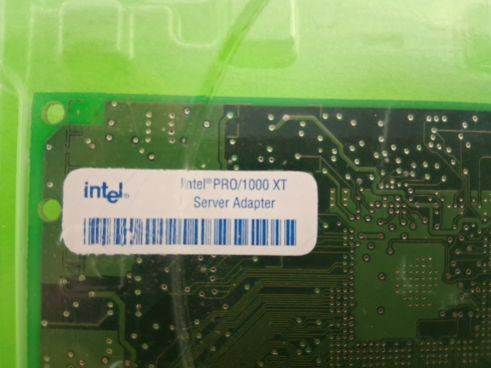 Intel PRO/1000 XT (A73666002) High-Performance Server Adapter