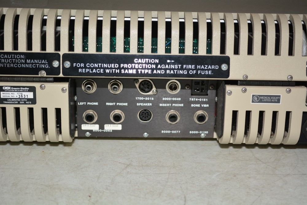 ^ GSI 16 2 Channel Audiometer Model 1716 #D206