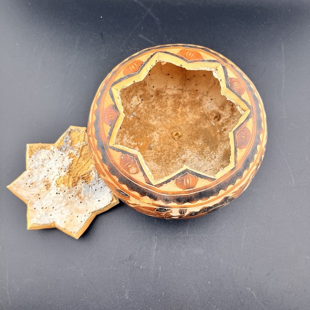 Carved Gourd Art