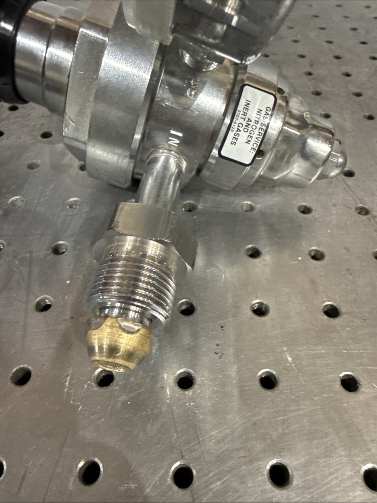 Victor GPT270D CO2 Regulator System