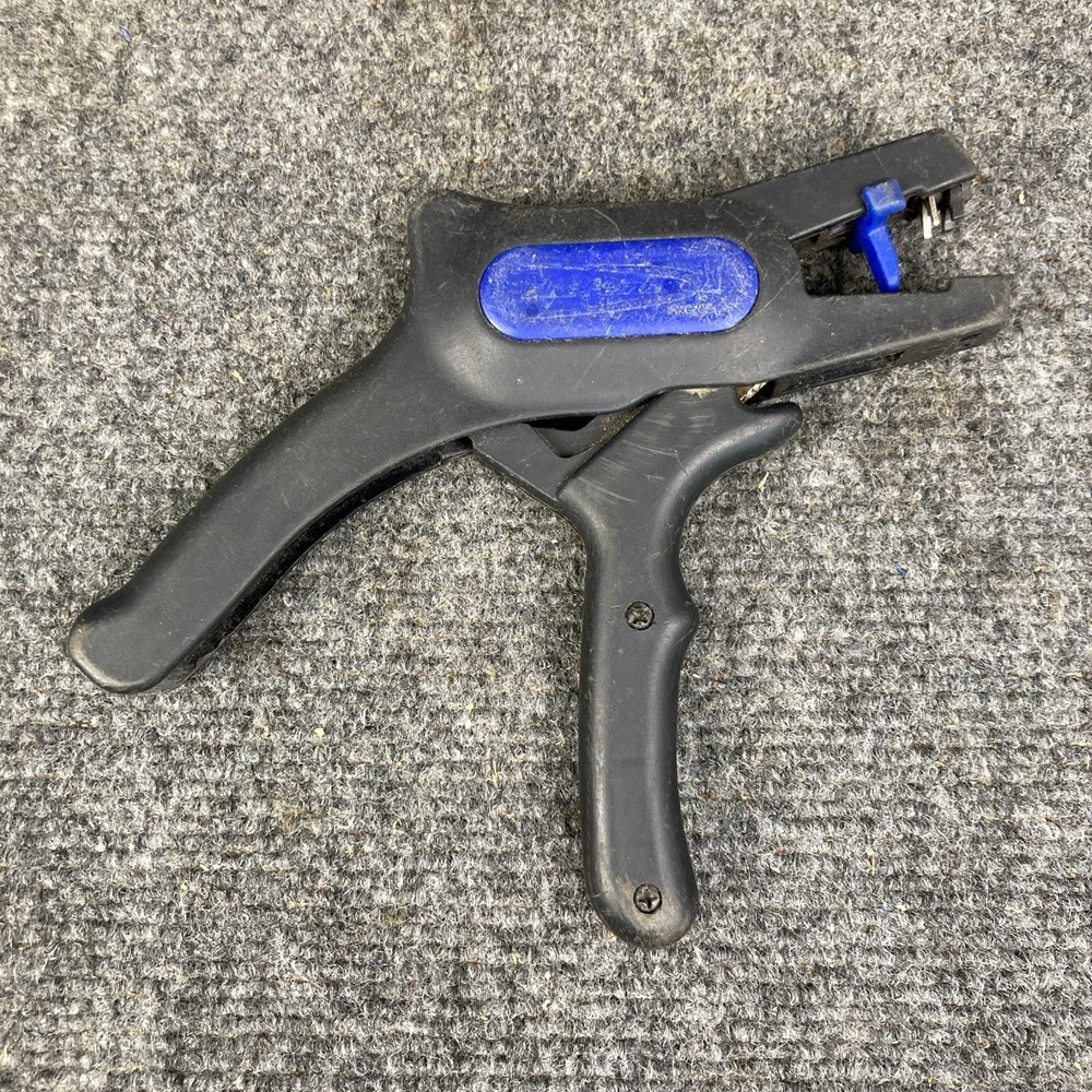 Blue Point Pliers By Snap On Auto Adjustable Wire Stripper Pliers Part #PWC22B