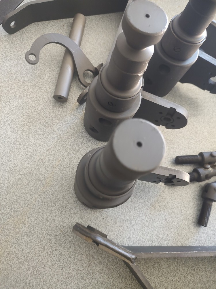 A Frame Universal Pintel Adapter black refurbished Missing Teeth