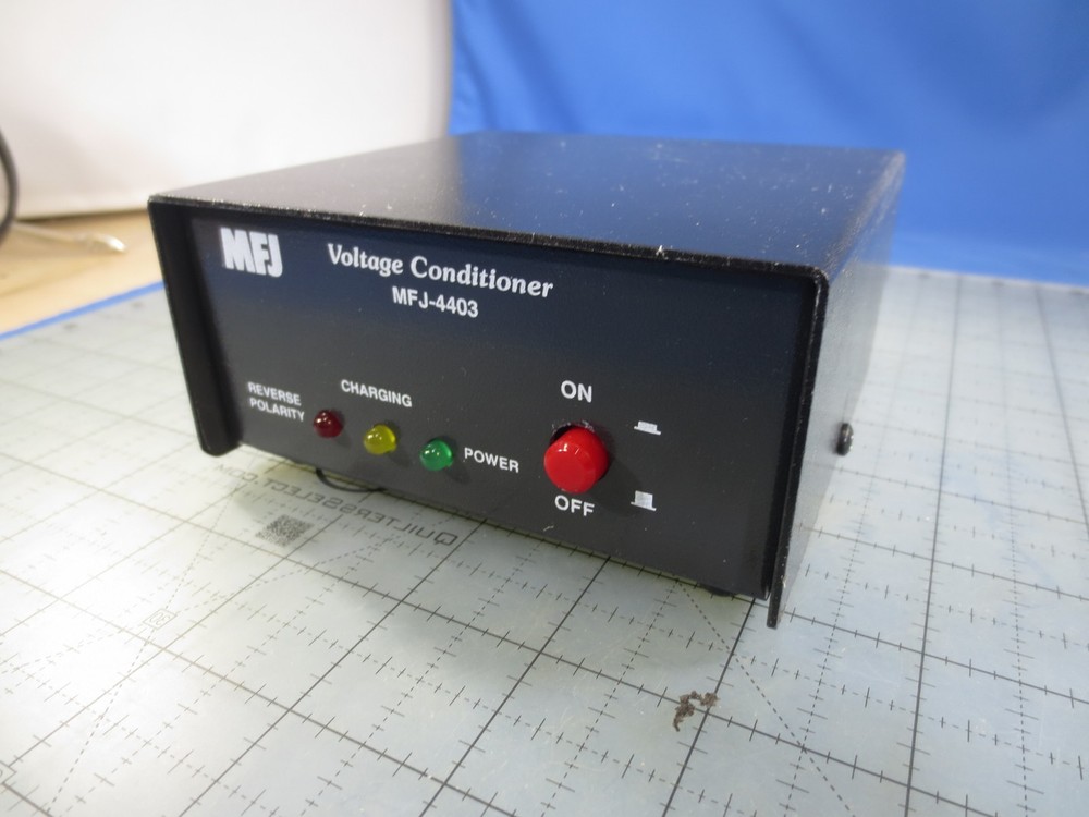 ⚡MFJ-4403 TRANSCEIVER VOLTAGE CONDITIONER (TESTED)⚡