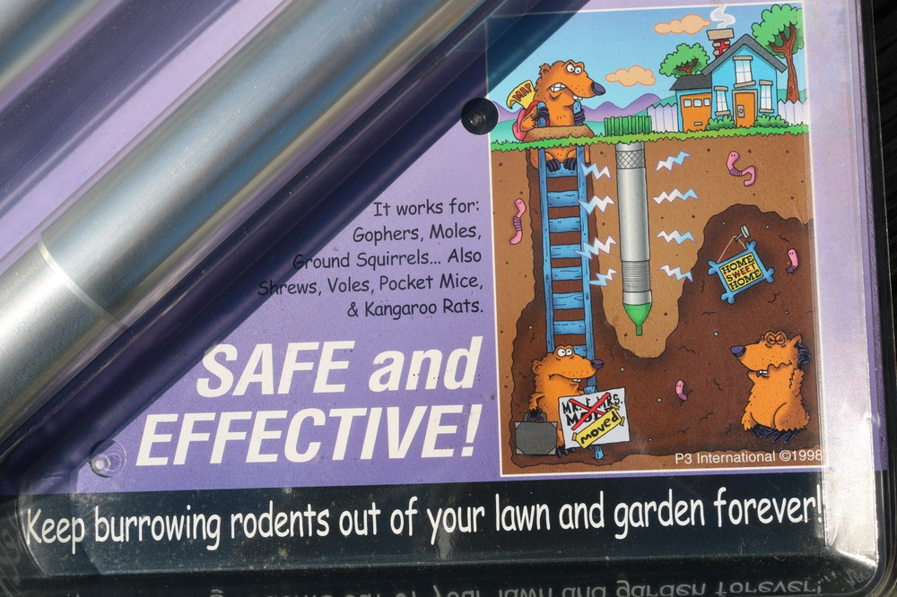 P3 Sonic Mole & Gopher Chaser 2-Pack - Humane Repellent - Safe Non-Toxic No-Kill