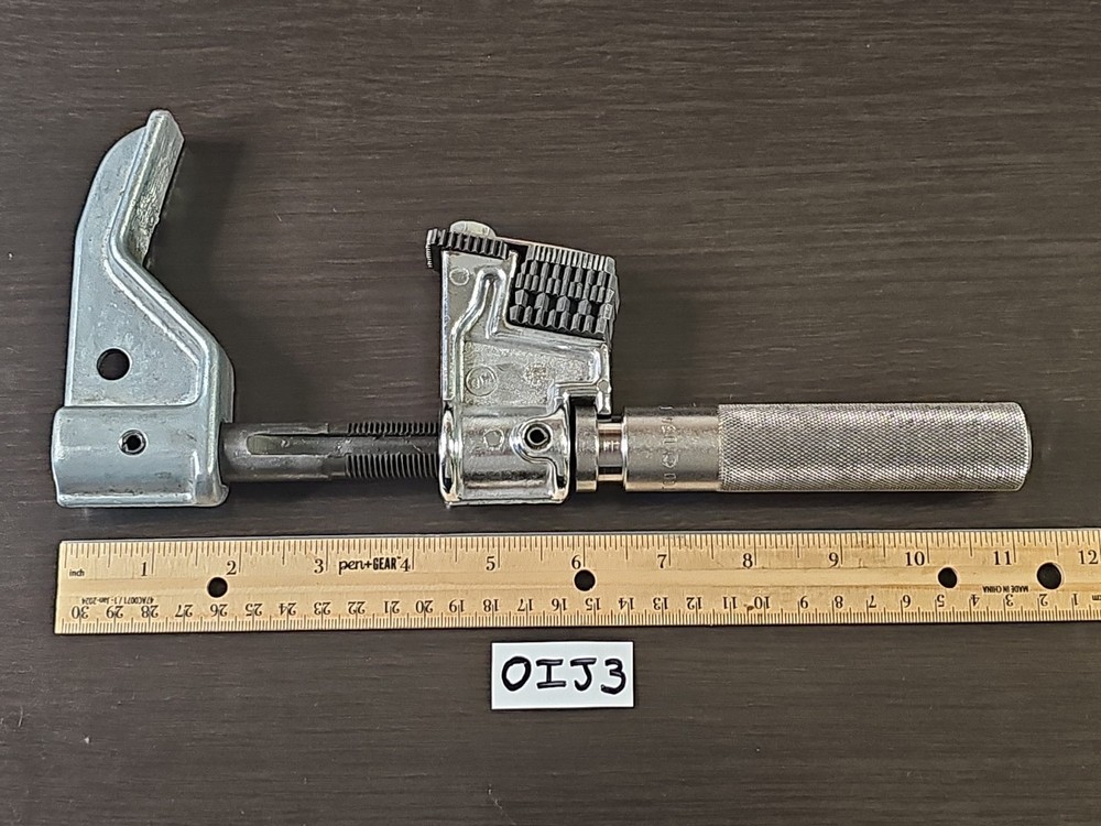 Vintage MAC TC-500 Thread Chaser Tool USA