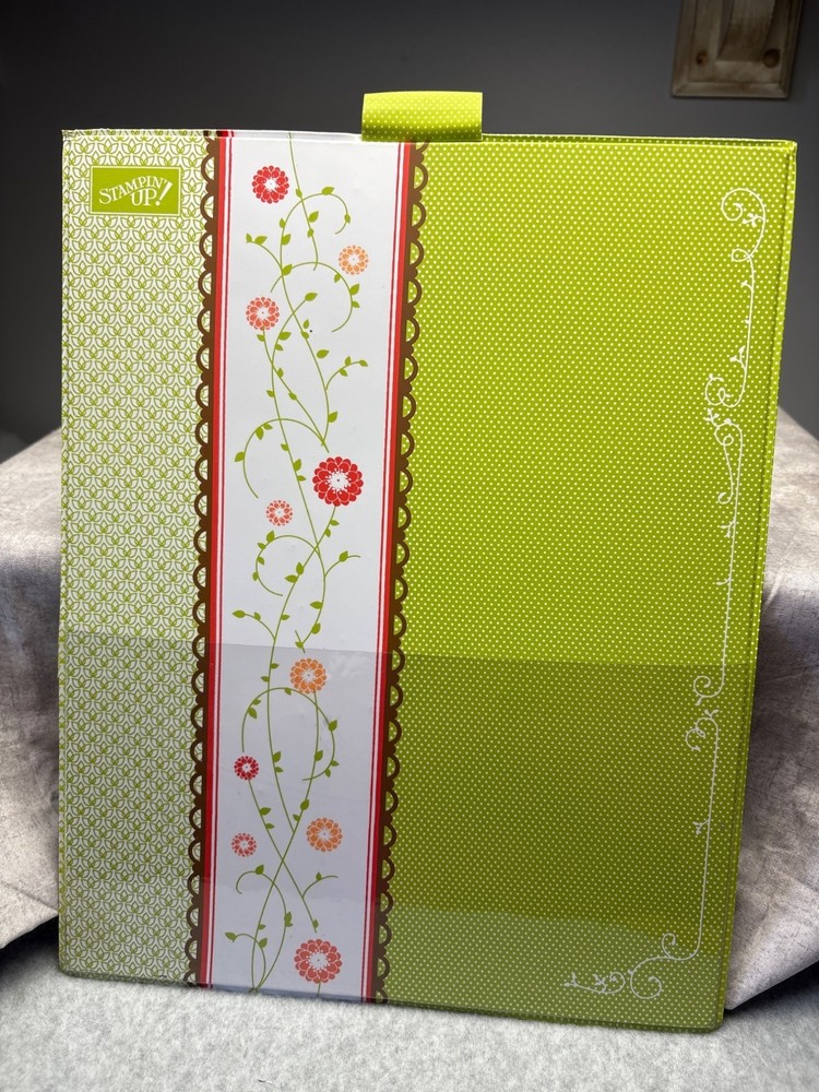Stampin Up! Decorative Green & Floral Patterned Organization Folder