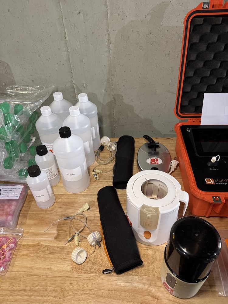Orange Photonics LightLab 3 PsyCanna Portable HPLC Analyzer